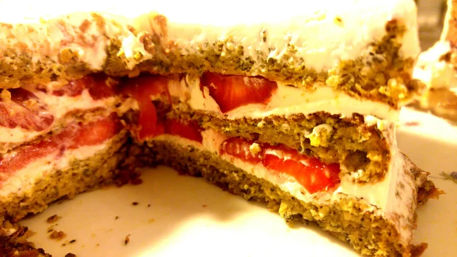 Poletov recept: Tort iz bučnih semen. FOTO: Tanja Drinovec
