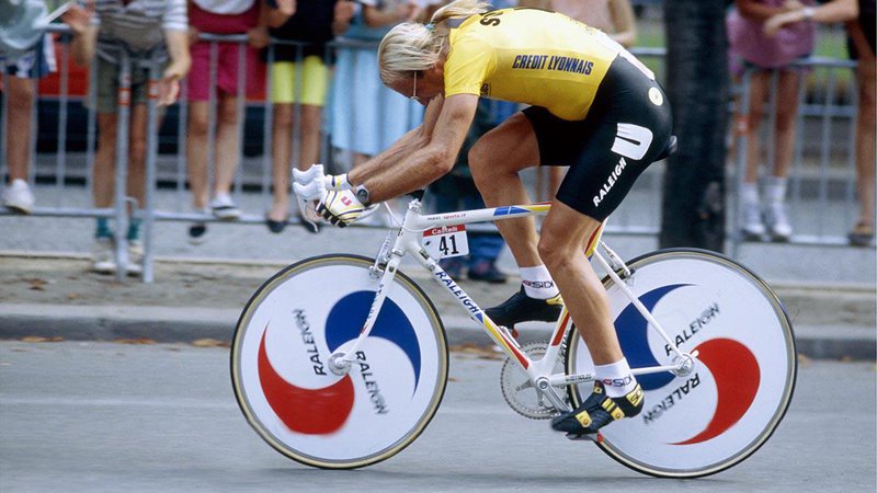 Fotografija: 23/07/1989 Cycling
Tour de France
Laurent Fignon during final time trials in Paris.
Photo: Offside / L'Equipe