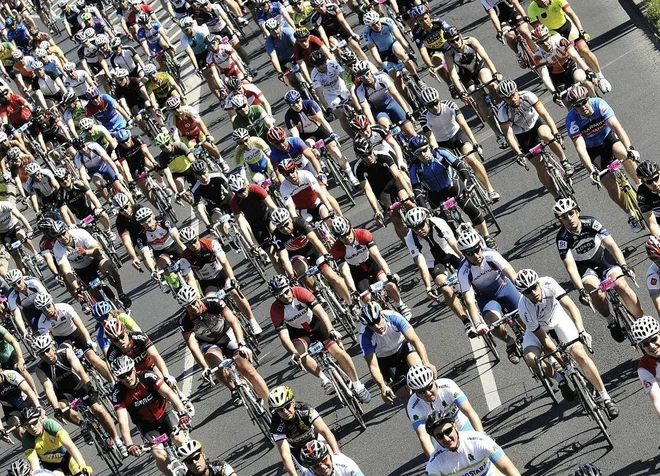Slovenija, Ljubljana, 08. Junij 2014, 08.06.2014
Kolesarji tekmujejo na kolesarskem maratonu Franja 2014. Sport, maraton, kolesarstvo,
Foto: Ziga Zivulovic jr./BOBO
