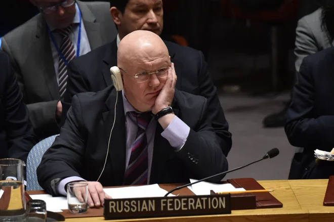 Ruski veleposlanik Nebenzia. FOTO: Hector Retamal/AFP
