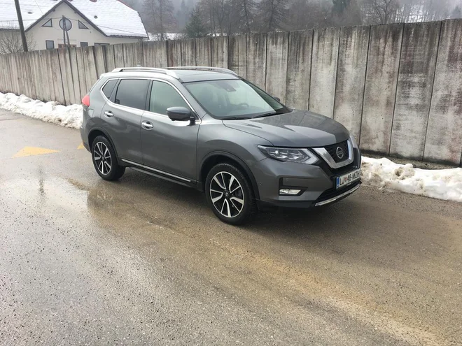 To zimo je bil nissan X-trail izvrsten pomočnik za premagovanje vseh vremenskih nevšečnosti.