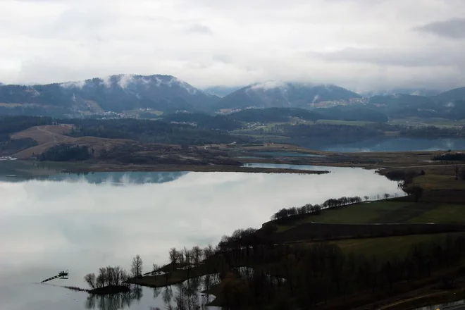 Erico je bil ustanovljen za okoljske raziskave v Šaleški dolini, zdaj pa ob zaradi rudarjenja degradiranem in ojezerenem območju zanj skoraj več ni dela. FOTO: Brane Piano