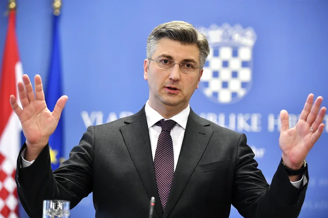 Andrej Plenković je jasen: Srbija mora nedvoumno obsoditi Šešljevo dejanje. FOTO: Boris Kovacev/CROPIX
