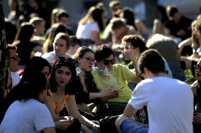 Marihuana marš 2018 na kongresnem trgu. FOTO: Roman Šipić/Delo