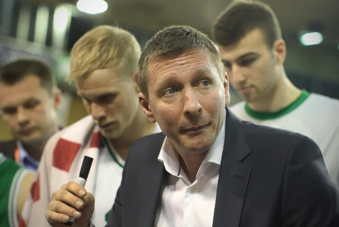 Simon Petrov je v igralskih dneh branil barve Krke in Olimpije.
