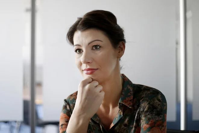 Predsednica strokovne komisije Dominika Švarc Pipan je pojasnila, da ima NLB na voljo več pravnih sredstev in postopkov pred hrvaškimi in mednarodnimi sodišči. FOTO: Blaž Samec