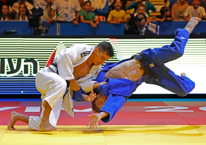 Adrianova akrobacija. Foto: Jack Guez/AFP