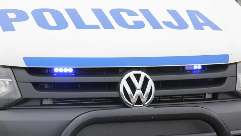 Fotografija: Policija je v nedeljo obravnavala smrt moškega v požaru. FOTO: Špela Ankele/Delo
