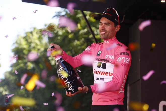 Tom Dumoulin je lani presenetil z zmago na Giru. FOTO: Luk Benies/Afp