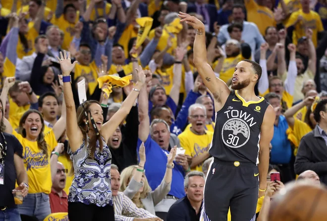 Steph Curry se je vrnil v velikem slogu.&nbsp;