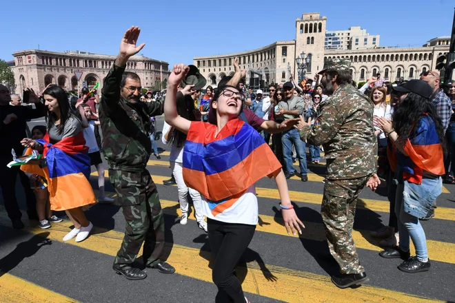 Vodja opozicije je pozval k državljanski nepokorščini in novim protestom.