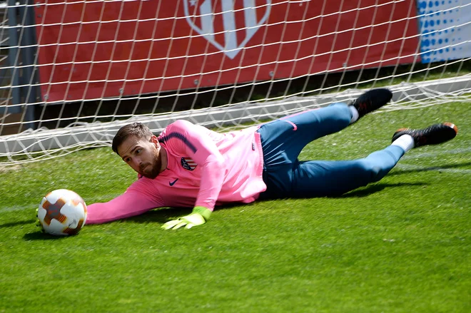 Jan Oblak na zadnjem treningu pred snidenjem z Arsenalom. Drevi bo moral pokazati vse, kar zna.