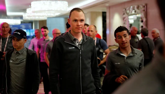 Chris Froome kljub kopici vprašanj o primeru salbutamol (zaenkrat) ostaja povsem miren.