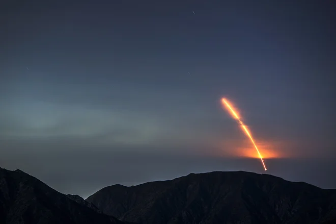Poleg vesoljskega plovila so tokrat prvič v Marsovo orbito poslali tudi dva manjša satelita. FOTO: David Mcnew/AFP