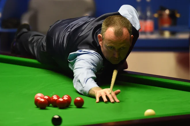 Valižan Mark Williams je zdržal pritisk za tretji naslov prvaka. FOTO: Paul Ellis/AFP