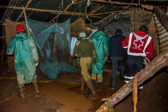 Obstaja bojazen, da bo še več smrtnih žrtev. FOTO: AFP