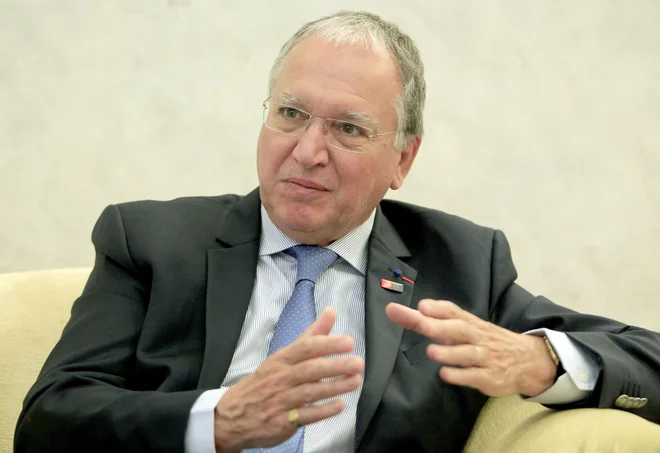 Trgovinski spor med Kitajsko in ZDA je vprašanje uveljavljanja zaščite industrijske lastnine, ni povezan s pravicami samimi, pravi Benoît Battistelli. FOTO: Roman Šipić