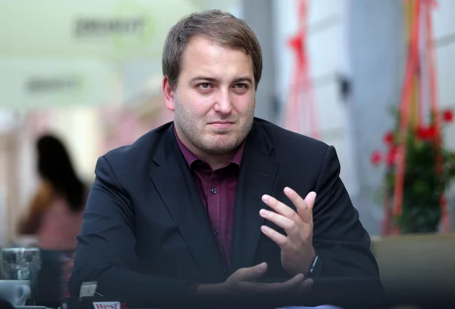 Vrhovno sodišče je ugodilo pritožbi stranke Andrej Čuš in Zeleni Slovenije in odločilo, da se njihovo kandidatno listo v enoti Ljubljana Center potrdi, a brez kandidatke Milene Babič, je sporočil Andrej Čuš. FOTO: Roman Šipić/Delo