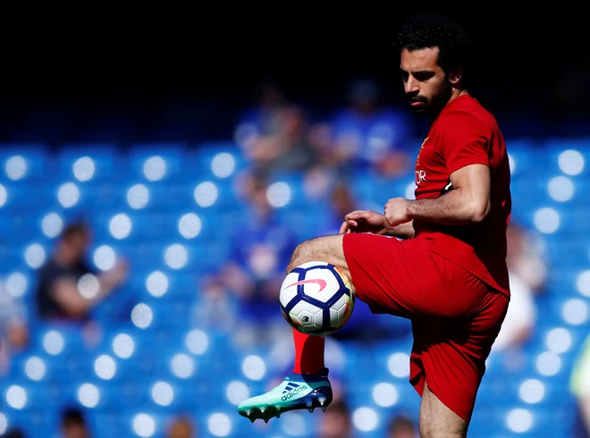 Mo Salah zbira individualne nagrade kot za stavo. Foto Eddie Keogh/Reuters