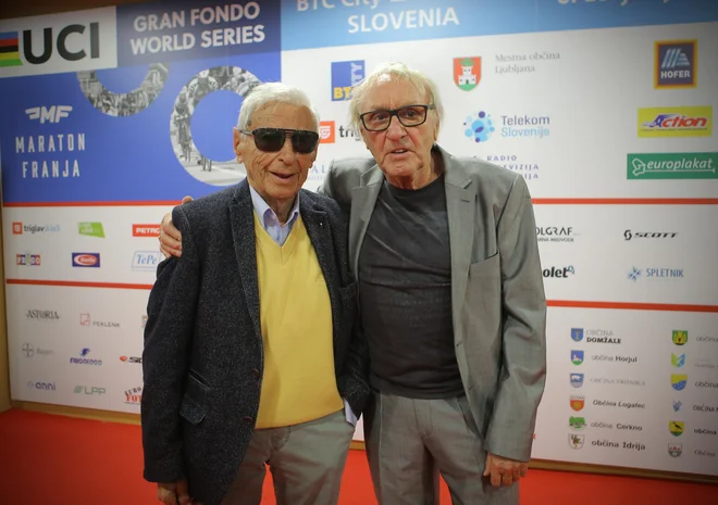Novinarske konference sta se udeležila tudi Ivan Winkler in Tone Fornezzi Tof. FOTO: Jože Suhadolnik/Delo