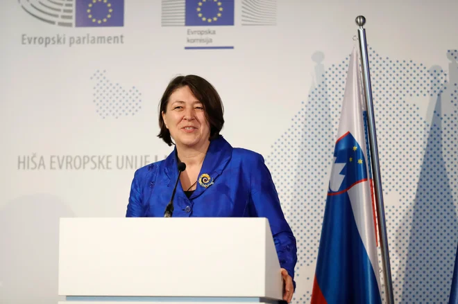 Tretji sveženj za mobilnost je zadnji veliki projekt evropske komisarke za promet Violete Bulc pred iztekom njenega mandata jeseni prihodnje leto. FOTO: Uroš Hočevar/Delo