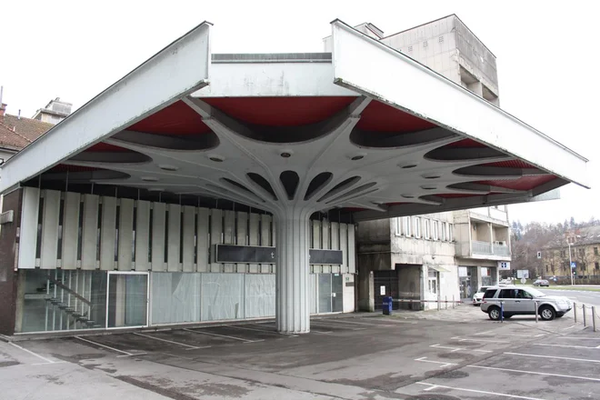 Milan Mihelič, Bencinski servis Petrol, Ljubljana, 1968 FOTO: Luka Skansi