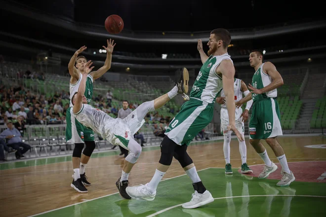 Krka je bila na prvi tekmi brez možnosti za zmago. FOTO: Uroš Hočevar/