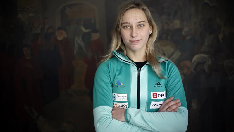 Fotografija: Janja Garnbret: »Trmasta sem. Vseeno mi je, kaj se dogaja, tudi če mi manjka pol noge, bom tekmovala, se trudila in borila.« Foto Blaž Samec/Delo