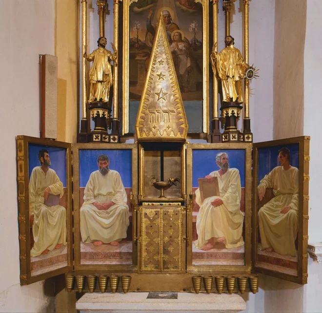 Razstava del Helene Vurnik v Narodni galeriji je po mnenju komisije za Valvasorjeve nagrade izpostavila interpretacijo muzejskega predmeta in veliko količino razstavljenega gradiva uspešno uskladila z oblikovalskim konceptom. FOTO: Arhiv Narodne Galerije