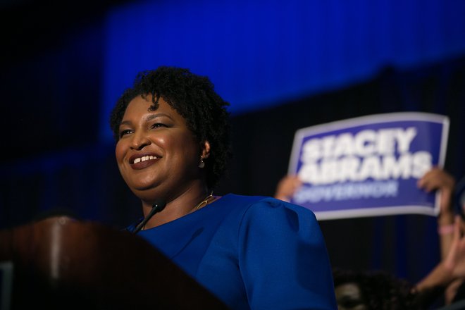 Največ medijske pozornosti je zbudila Stacey Abrams, prva temnopolta ženska, ki se bo v Georgiji na listi ene od dveh velikih strank potegovala za mesto guvernerke. FOTO: Jessica Mcgowan/AFP