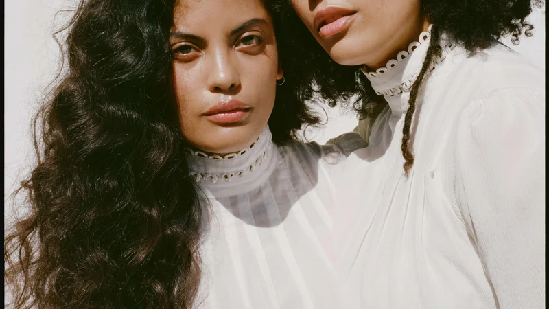 Fotografija: Duo Ibeyi je atrakcija festivalov drugačnih godb. Foto Amber Mahoney