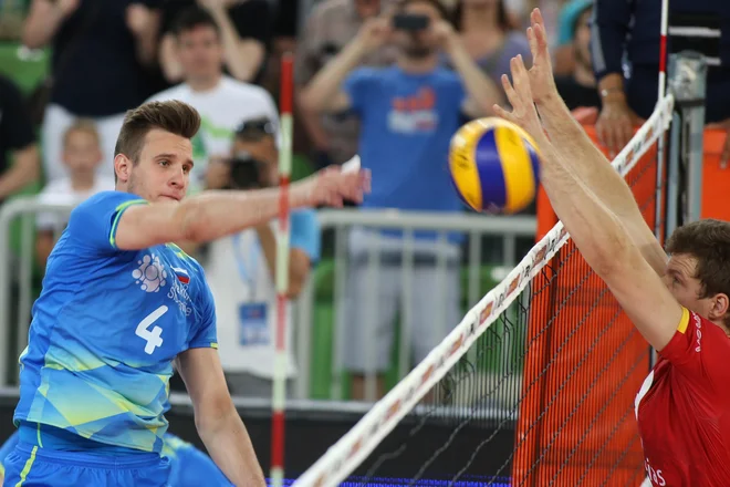 Slovenski odbojkarji so bili brez možnosti. FOTO: Tomi Lombar/Delo