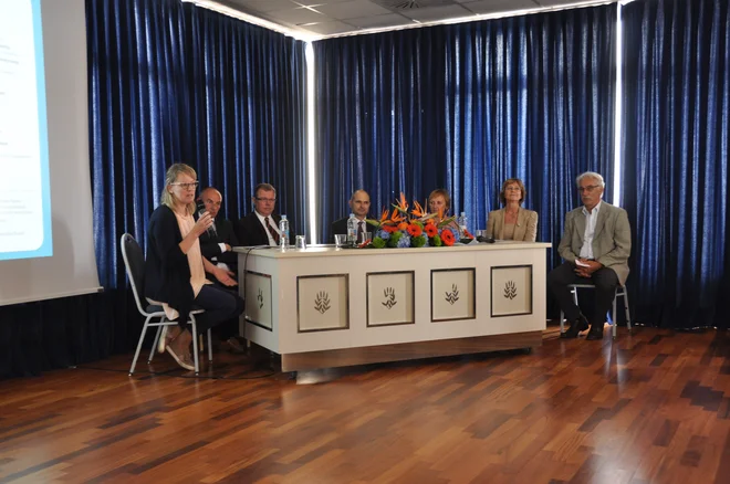 25. strokovno srečanje ekonomistov in poslovodnih delavcev v zdravstvu. FOTO: Delo