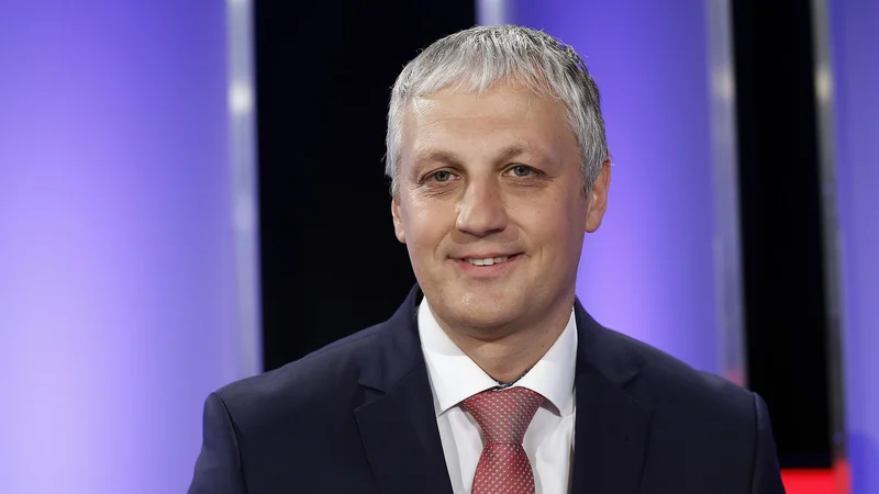 Fotografija: Aleš Primc verjame, da lahko iz tega položaja naredijo zmago. FOTO: Blaž Samec/Delo