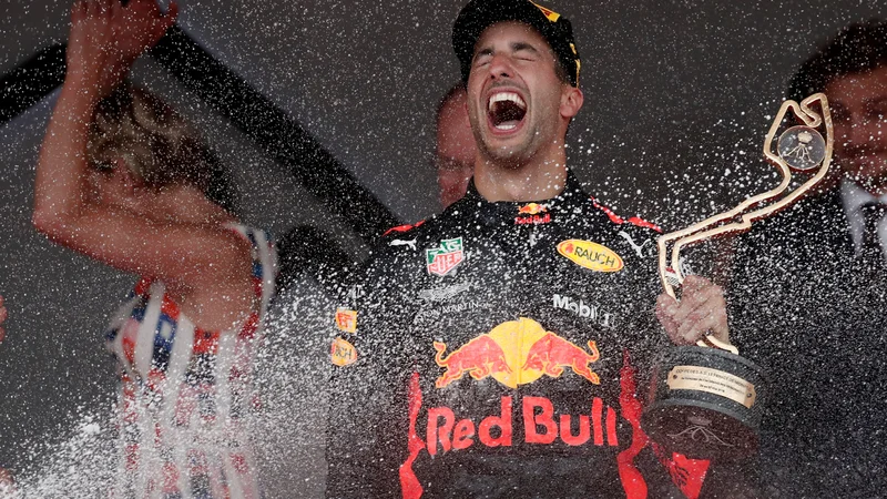 Fotografija: Daniel Ricciardo je vknjižil bržkone največjo zmago kariere. FOTO: Benoit Tessier/Reuters