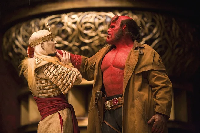 Hellboy 2:
Zlata armada FOTO Pro Plus