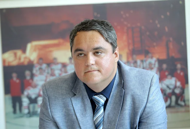 Anže Pogačar, predsednik železarjev, temeljito razmišlja o prihodnosti kluba. Foto Roman Šipić