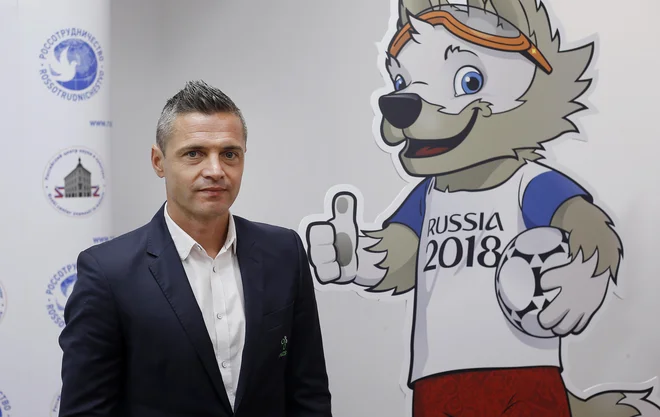 Damir Skomina je že sodil sedem tekem na evropskih prvenstvih, jutri bo dočakal krst tudi na mundialu.
