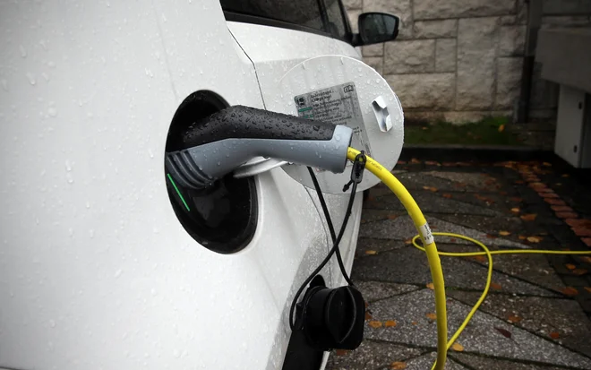 Kdaj bomo Slovenci vozili samo na elektriko? FOTO: Blaž Samec