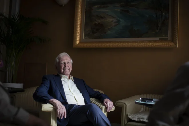 Nobelov nagrajenec Harald zur Hausen je častni doktor na 26 univerzah po svetu. FOTO: Voranc Vogel