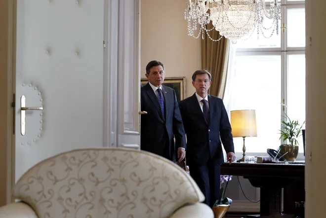 Tako Pahor kot Cerar sta bila v odzivu na odločitev evropske komisije precej ostra. FOTO: Matej Družnik/Delo