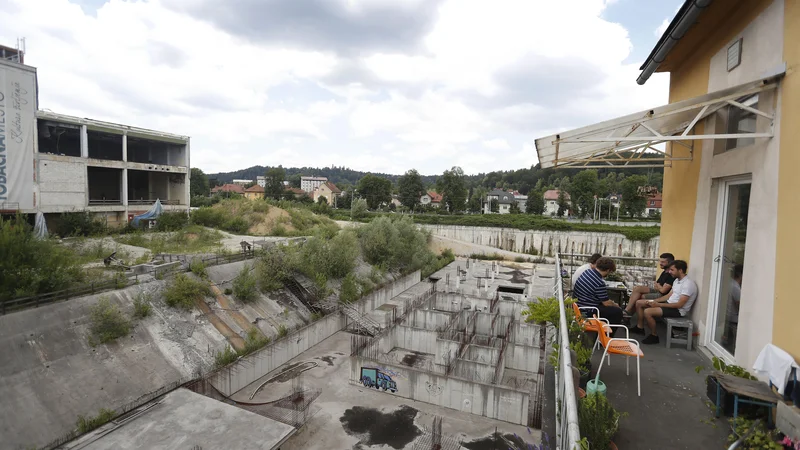 Fotografija: V oster boj za nakup Tobačne sta se podala srbski poslovnež Mladen Milanović in Vincenc Grabnar, nemški poslovnež slovenskih korenin. FOTO: Leon Vidic.