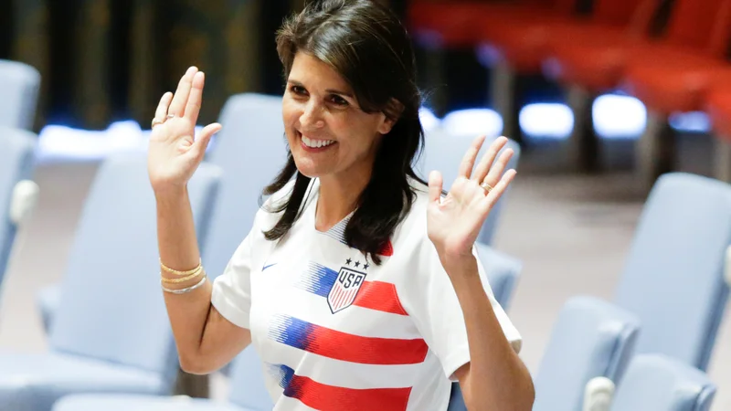 Fotografija: Veleposlanica ZDA v ZN Nikki Haley pravi, da sta vzroka za odhod ZDA iz Sveta ZN za človekove pravice članstvo nekaterih držav, ki zlorabljajo človekove pravice, in ščitenje držav, ki kršijo človekove pravice. FOTO: Eduardo Munoz/Reuters