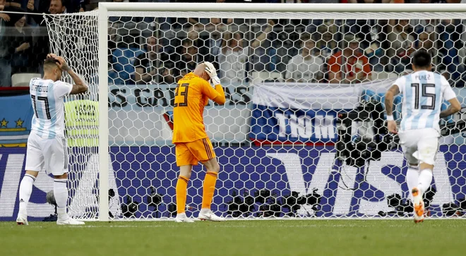 Caballero se je lahko le prijel za glavo. FOTO: AP