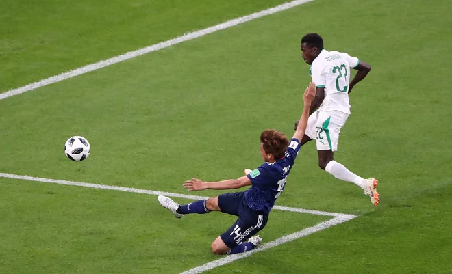 Med strelce se je vpisal tudi komaj 19-letni Moussa Wague.Foto Marcos Brindicci/Reuters