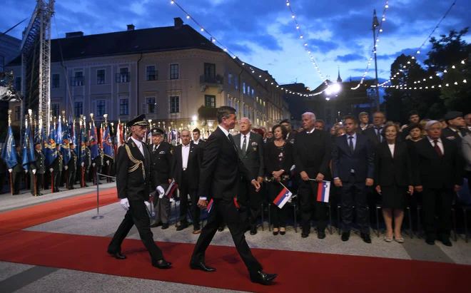 Proslava ob Dnevu državnosti je bila na Kongersnem trgu. FOTO: Blaž Samec/Delo