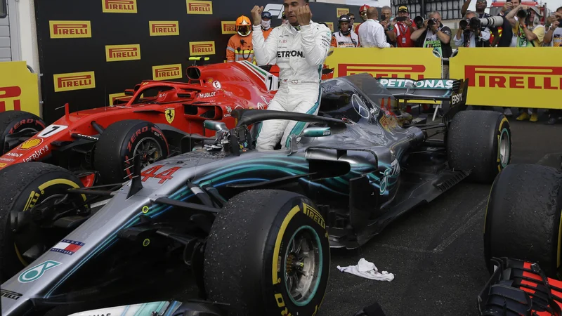 Fotografija: Lewis Hamilton je zanesljivo opravil s tekmeci na veliki nagradi Francije. FOTO: AP