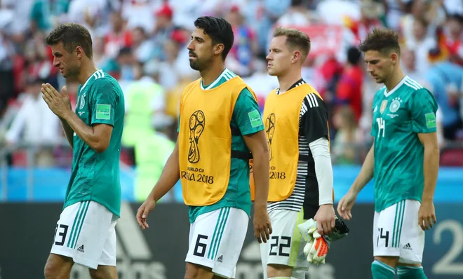Nemci (z leve Thomas Müller, Sami Khedira, Marc-Andre ter Stegen in Leon Goretzka) so se že po treh tekmah poslovili od SP. FOTO: Reuters