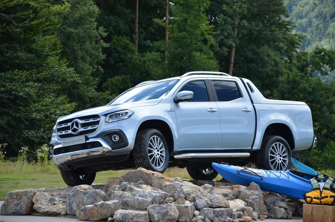 X z dizelskim šestvaljnikom naredi Mercedesa bolj svojega. FOTO: Gašper Boncelj