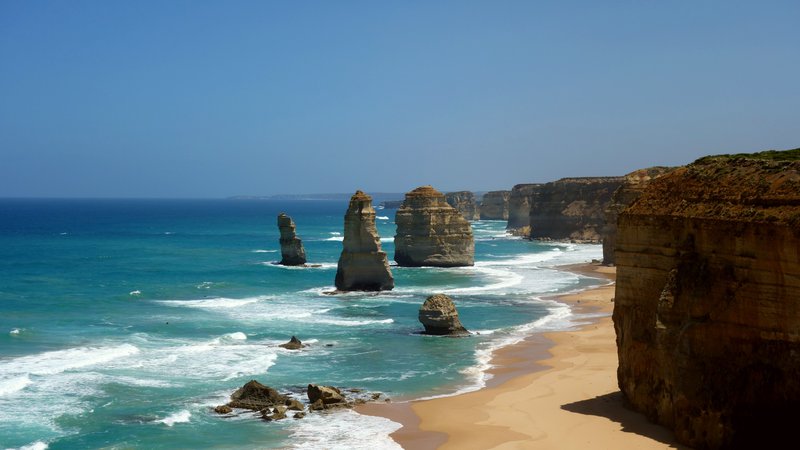 Fotografija: Dvanajst apostolov ob veliki oceanski cesti na jugovzhodu Avstralije. Je treba še kaj dodati? FOTO: Osebni arhiv